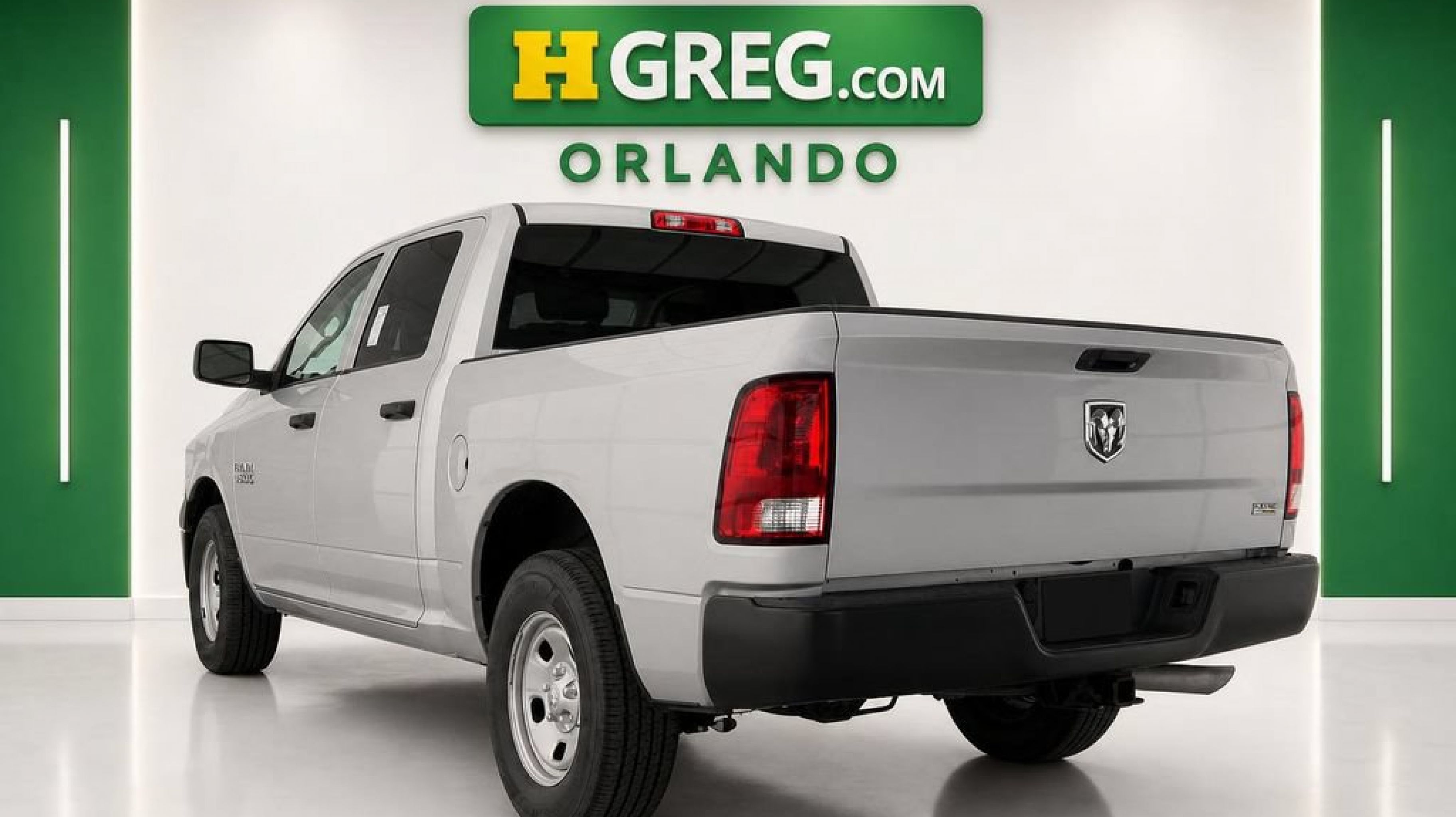 ram ram 1500 pickup 2018 1C6RR6KG1JS303621 image ram ram 1500 pickup 2018 1C6RR6KG1JS303621 image